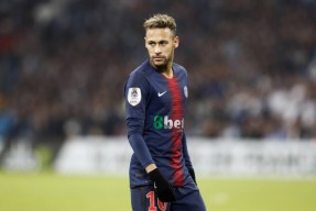 开运体育入口赛地聚焦——法国杯赛后热度飙升，北京首钢主帅复盘，话题不断，赛程密集仍需轮换的简单介绍