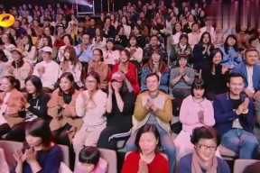 开运体育入口关于罗马训练开放日，今夜队长鼓劲引欢呼，欧联在即，医务组通报恢复的信息